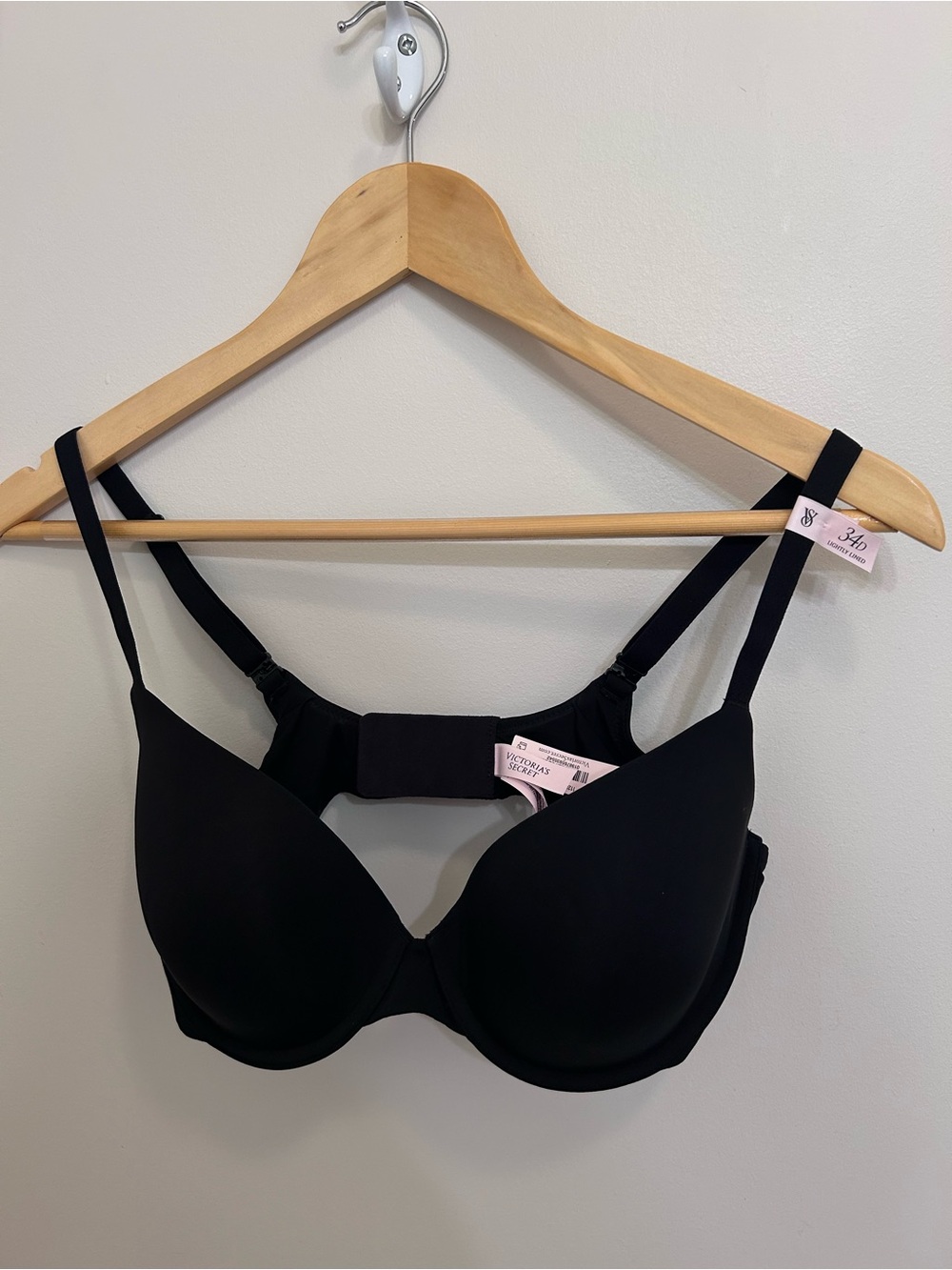 Victoria's Secret Black T-Shirt Bra